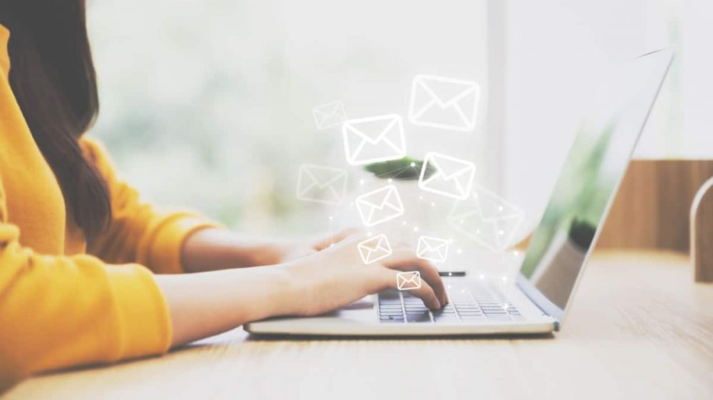 mails
